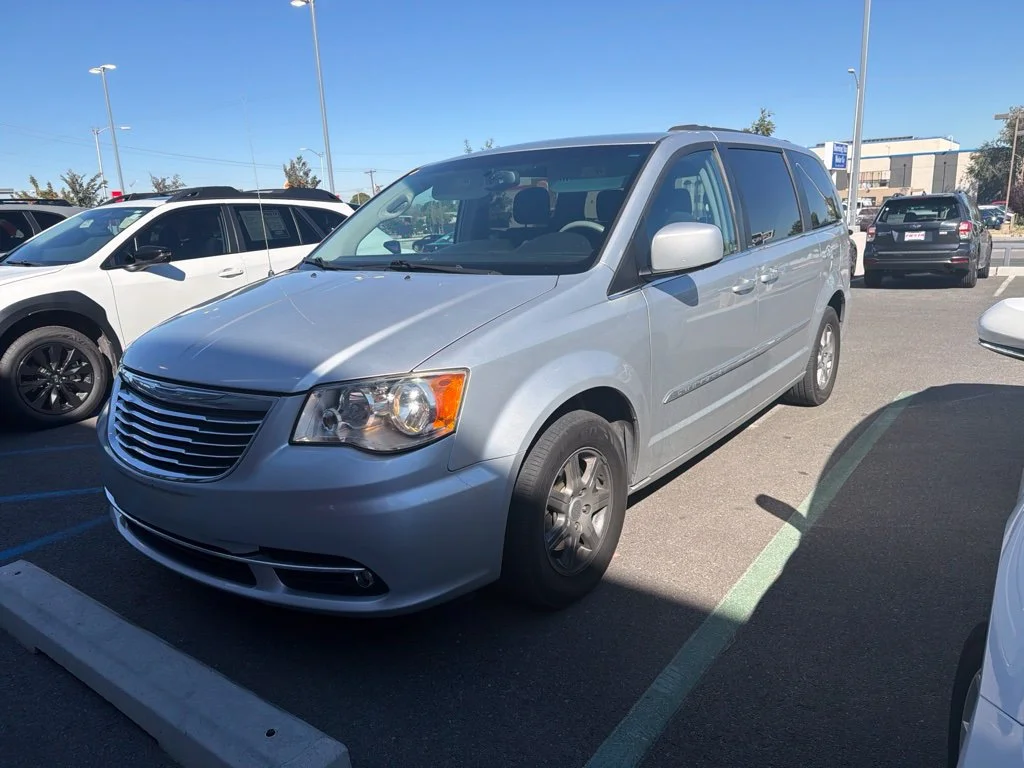 2012 Chrysler Town & Country