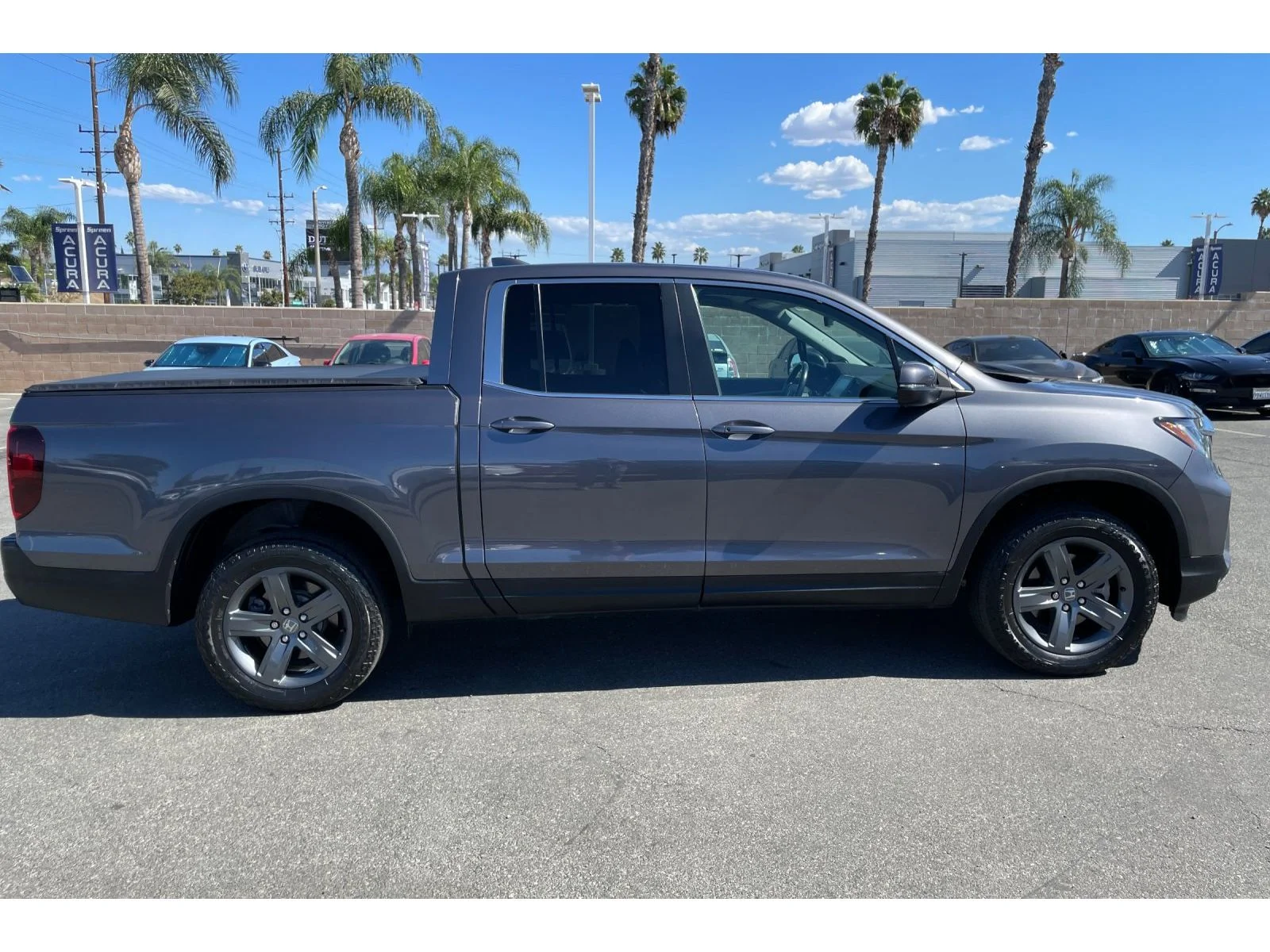 Used 2022 Modern Steel Metallic Honda RTL image 6