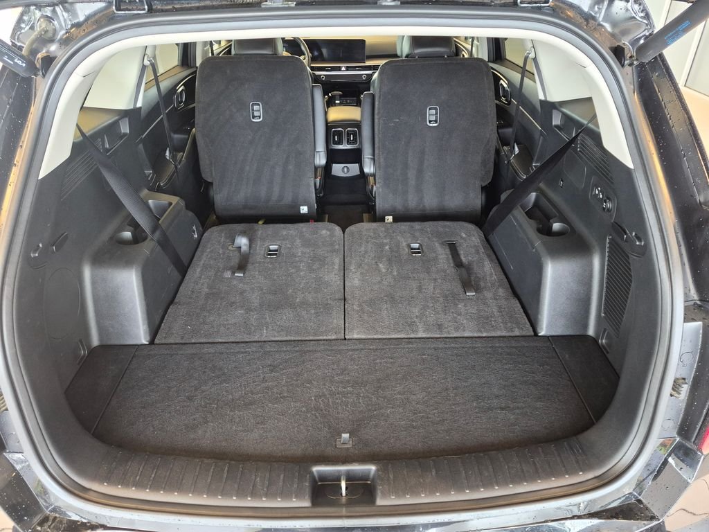 Used 2025 Black Kia EX image 31