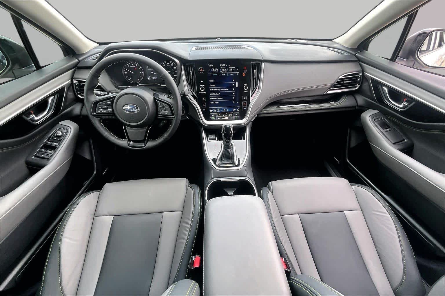 Used 2025 Crystal White Pearl Subaru Onyx Edition image 16