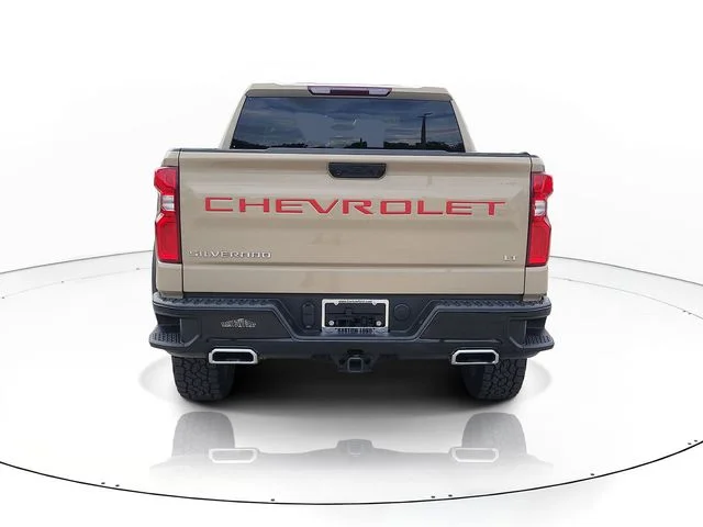 Used 2022  Chevrolet LT Trail Boss image 6