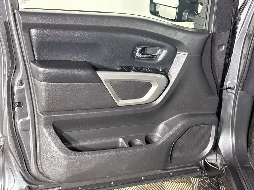 Used 2017 Gray Nissan SV image 10