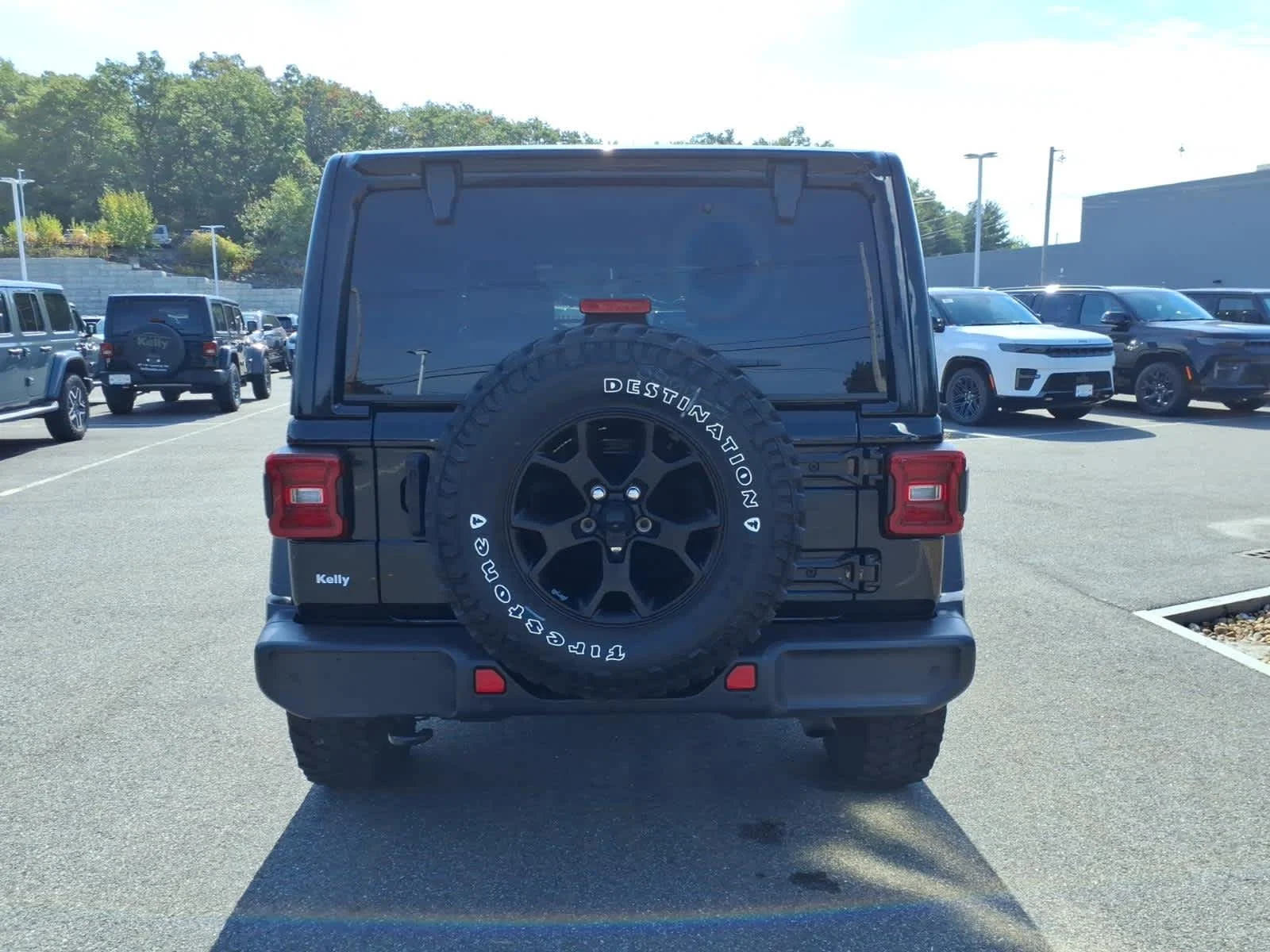 Certified Used 2022 Black Clearcoat Jeep Unlimited Willys image 9
