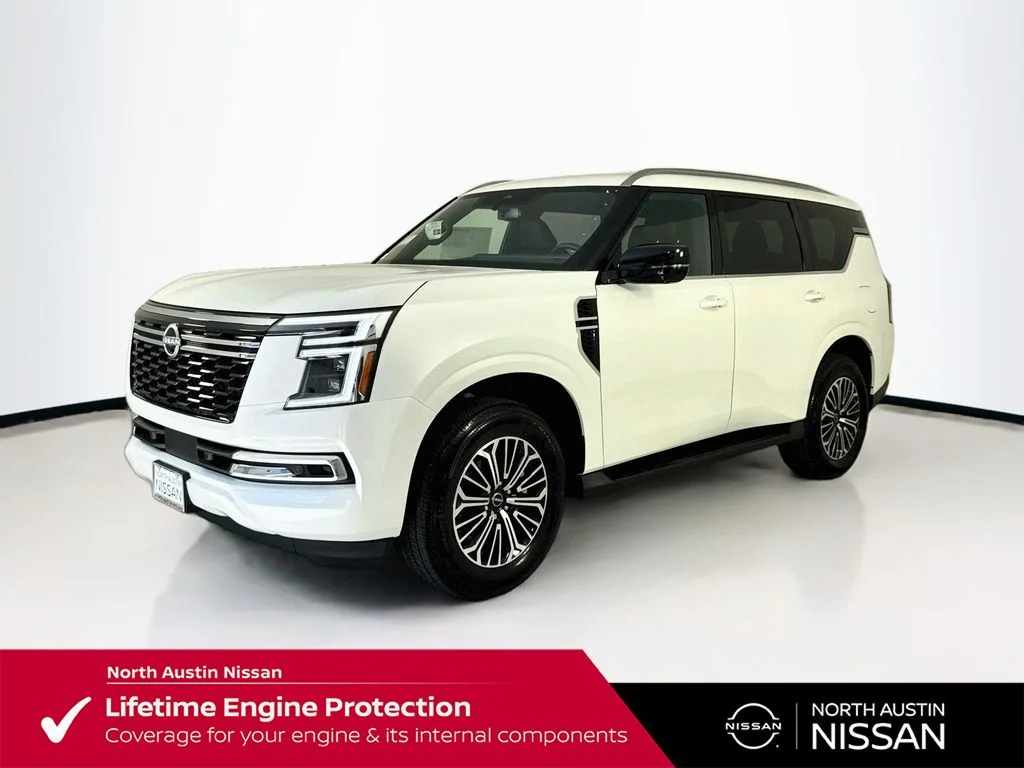 New 2026 White Nissan SL image 4