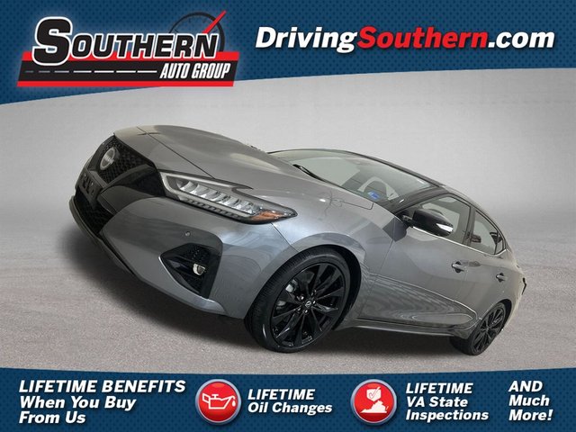 2023 Nissan Maxima SR