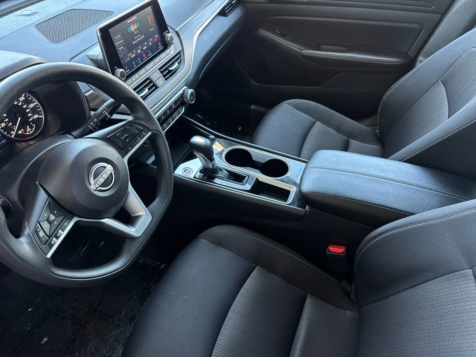 Used 2024 Black Nissan 2.5 SV image 9