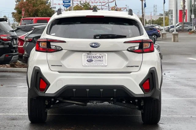 New 2027 CRYSTAL WHITE PEARL Subaru Premium image 5