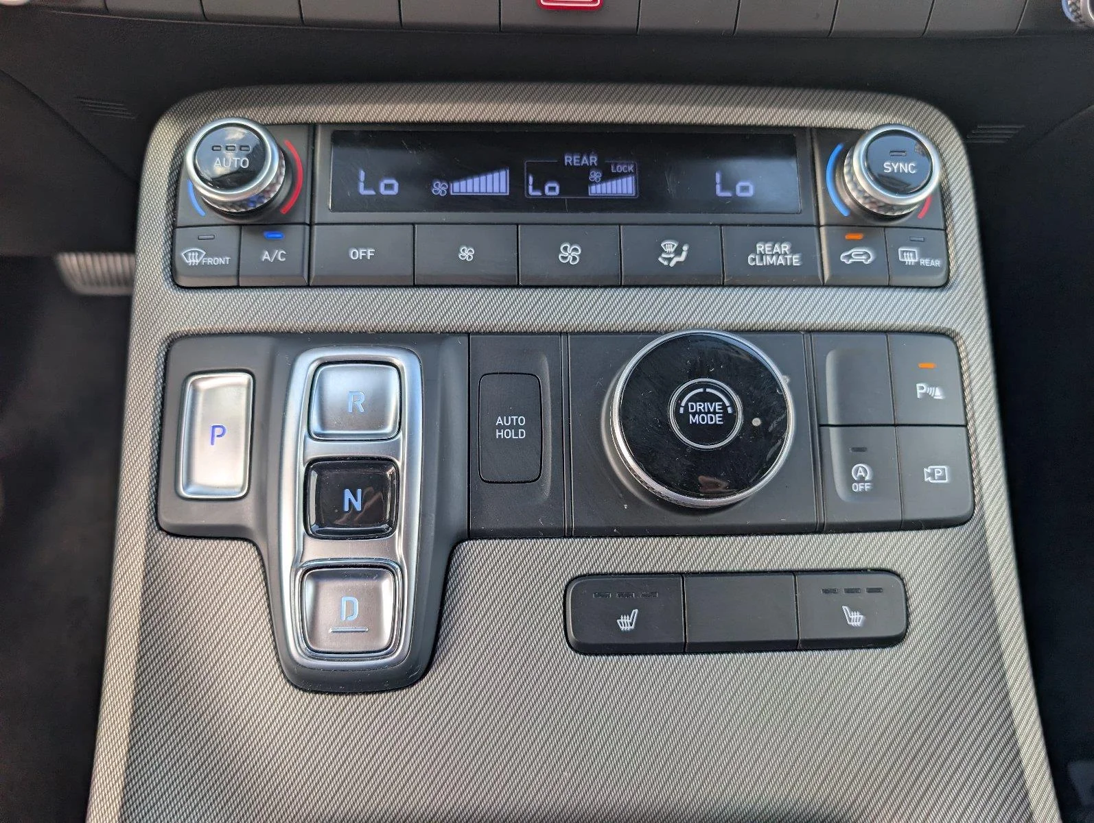 Used 2024 Steel Graphite Hyundai SEL 7P image 18