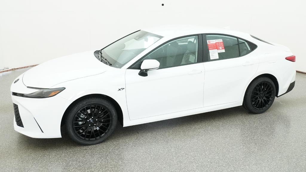 New 2026 Ice Cap Toyota LE image 5