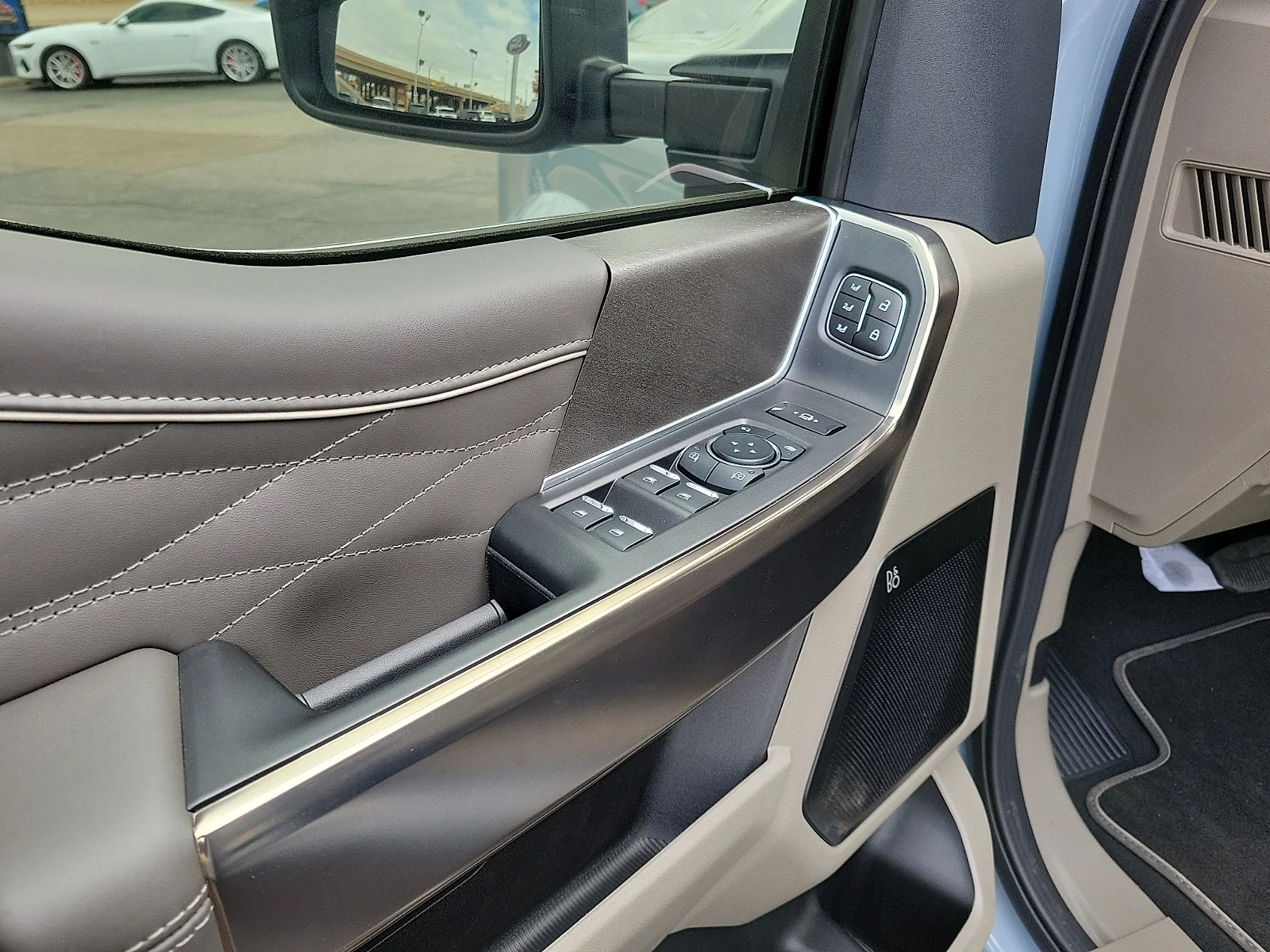 New 2026 Glacier Gray Metallic Tri-Coat Ford F-450&reg; Platinum&reg; image 11