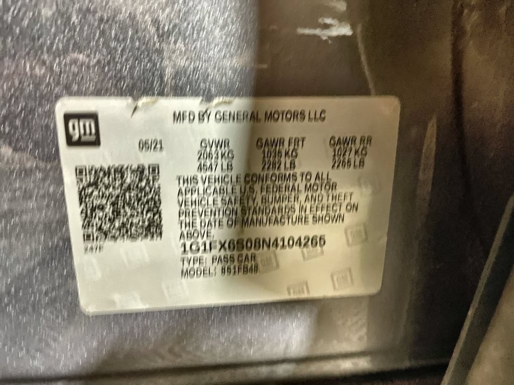 Used 2022 GRAY GHOST METALLIC Chevrolet 2LT image 32