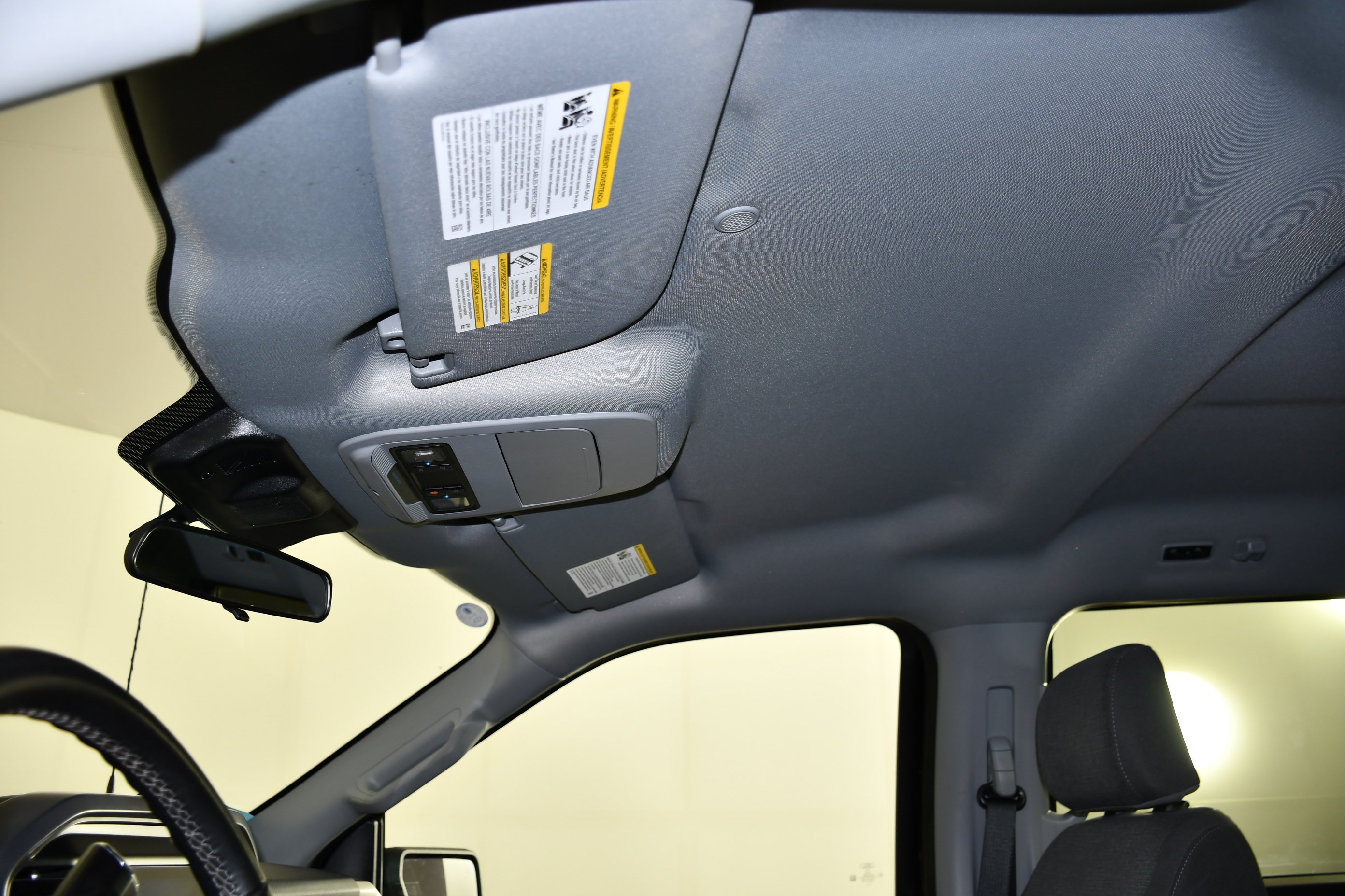 Used 2025 Black Metallic Ford XLT image 39