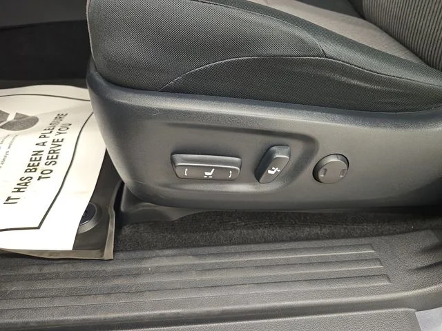 Used 2023 Magnetic Gray Metallic Toyota SR5 image 34