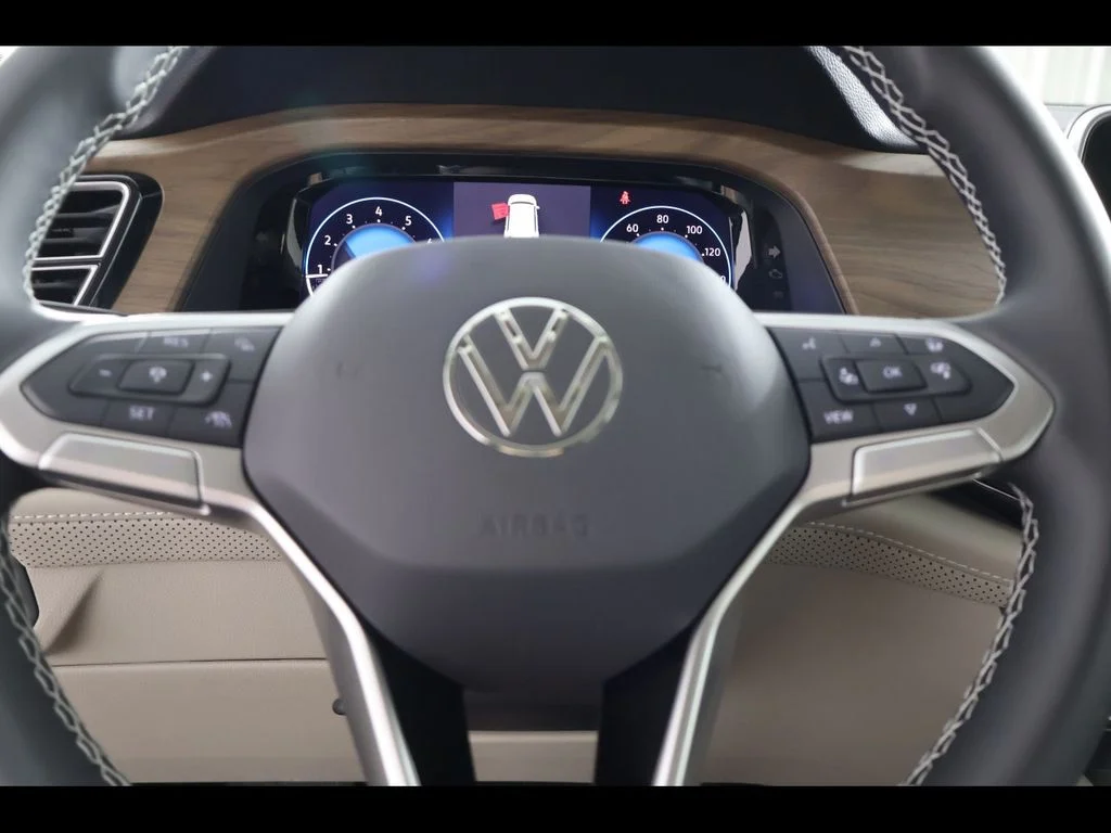 New 2026 Black Volkswagen 2.0T SE image 20