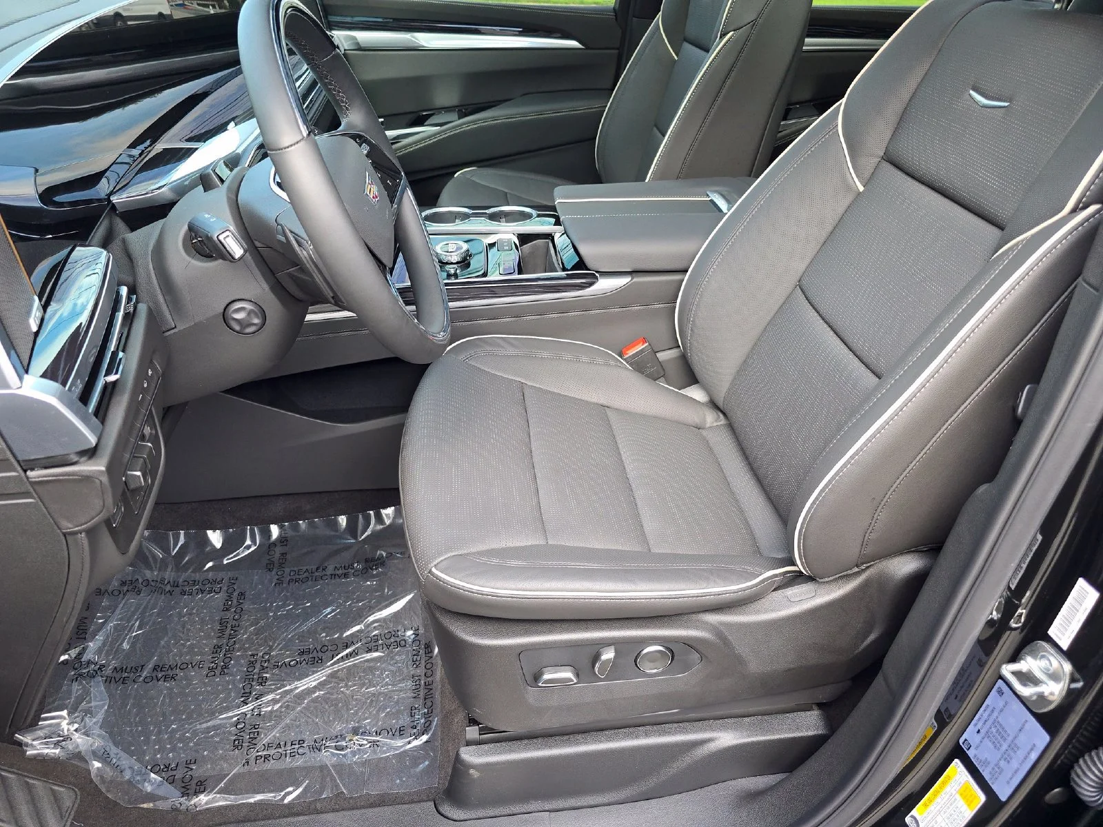 Certified Used 2026 Black Raven Cadillac Sport image 30