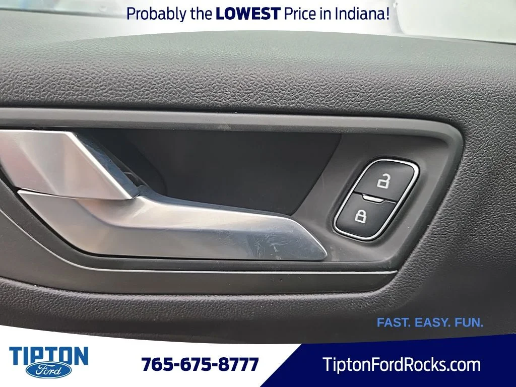 New 2025 Agate Black Metallic Ford Plug-in Hybrid image 17