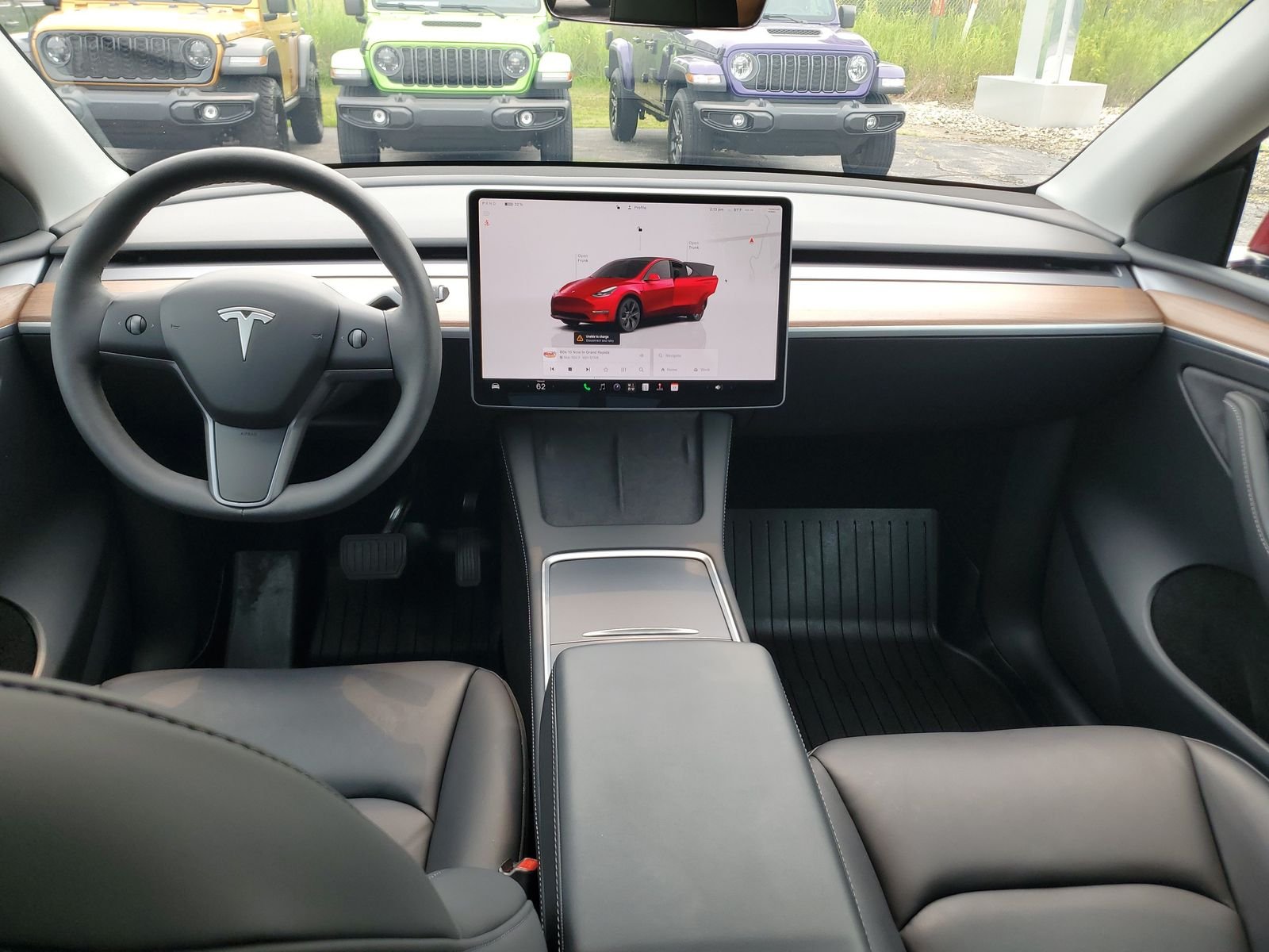 Used 2024 Red Tesla Long Range image 14