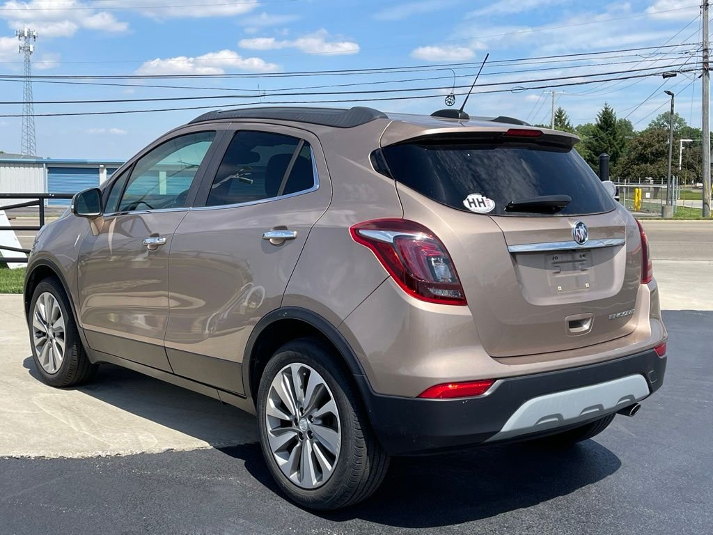 Used 2019 Coppertino Metallic Buick Preferred image 5