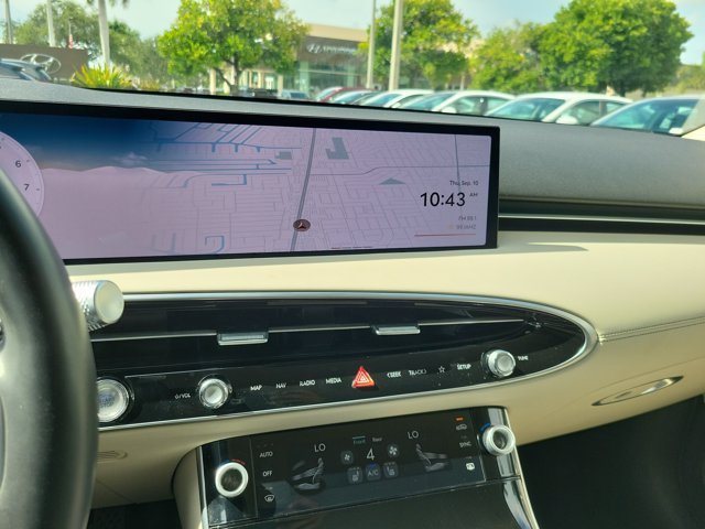 2026 GENESIS GV70 Standard - Photo 22