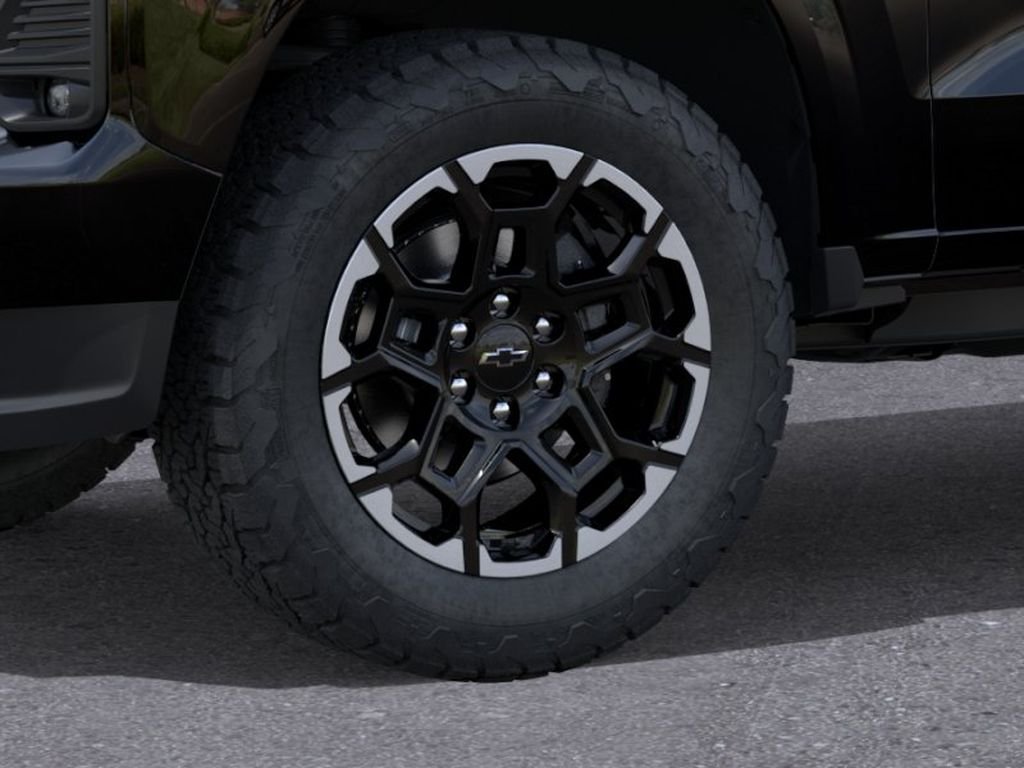 New 2026 Black Chevrolet Z71 image 9