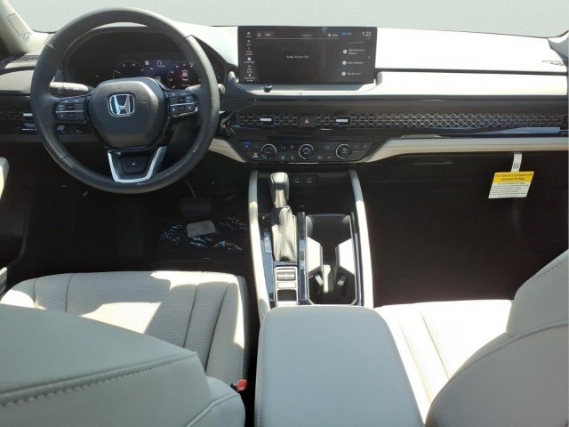 New 2026 Urban Gray Pearl Honda Touring image 14