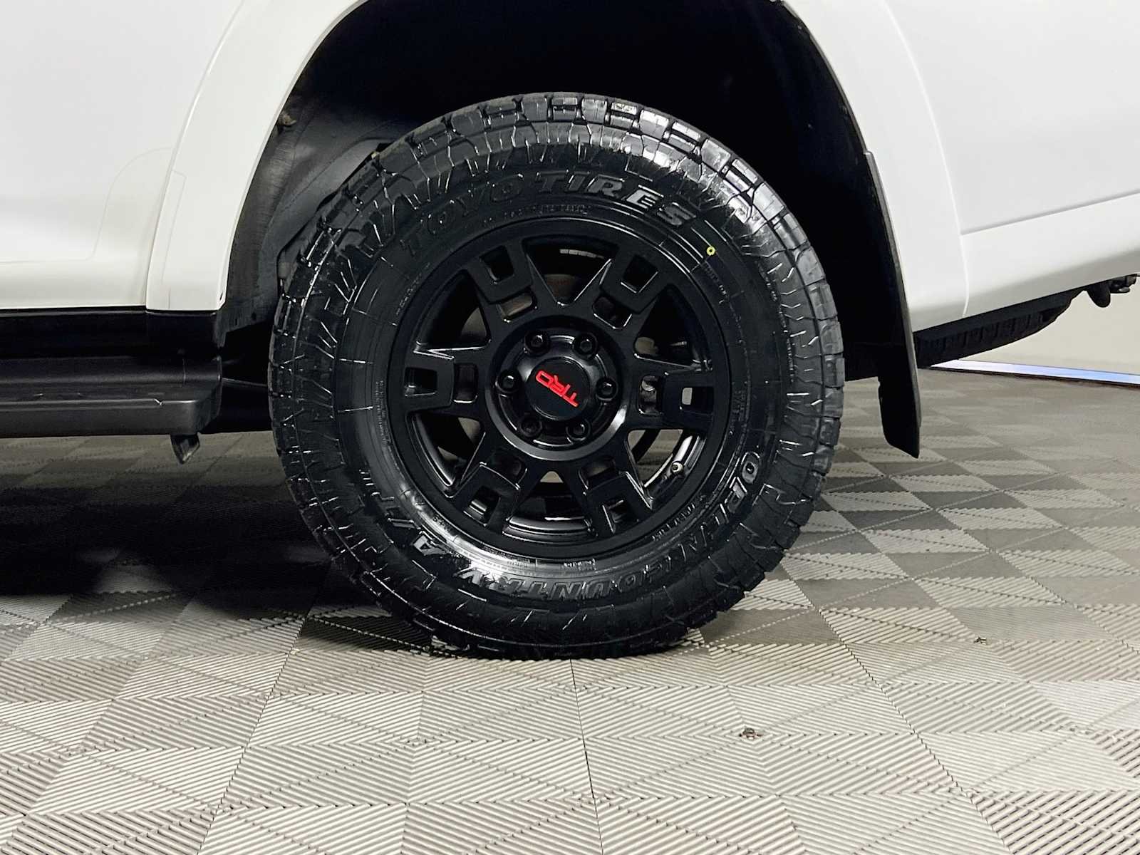 Used 2024 Ice Cap Toyota TRD Off Road Premium image 33