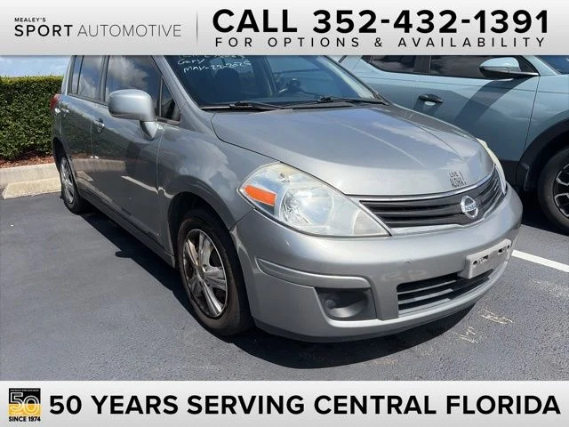 2012 Nissan Versa 1.8 S AT's photo