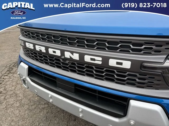 Used 2025 Blue Ford Badlands image 10