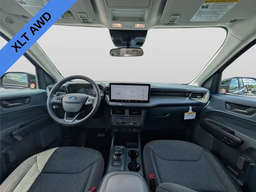 Used 2025 Shadow Black Ford XLT image 14