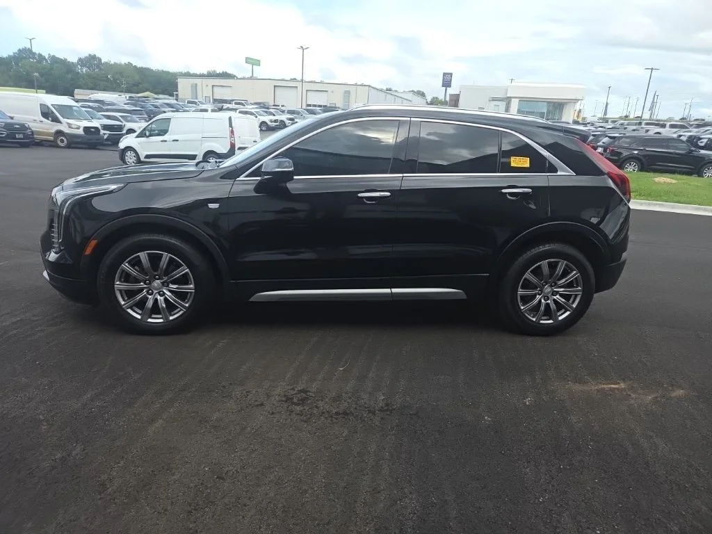 Used 2019 Black Cadillac Premium Luxury image 4