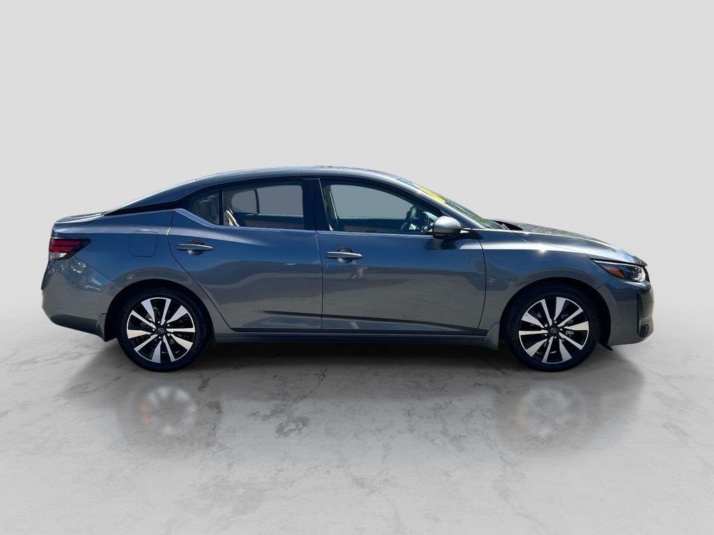 Used 2025 Gray Nissan SV image 6