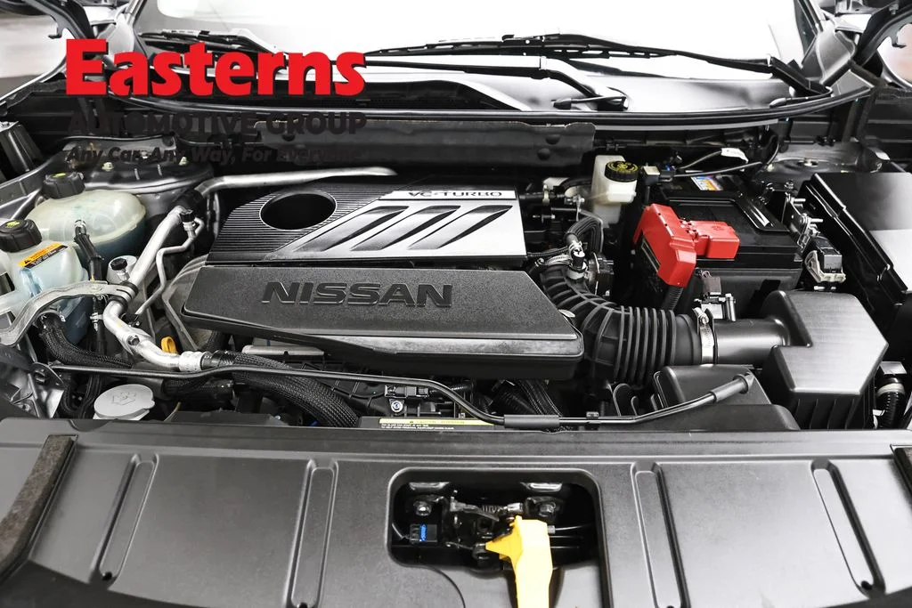 Used 2023 Gray Nissan SV image 7