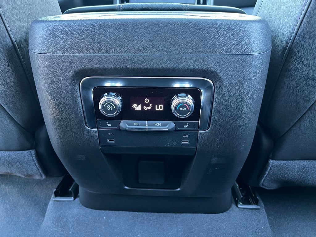 New 2026 Onyx Black GMC AT4 image 39