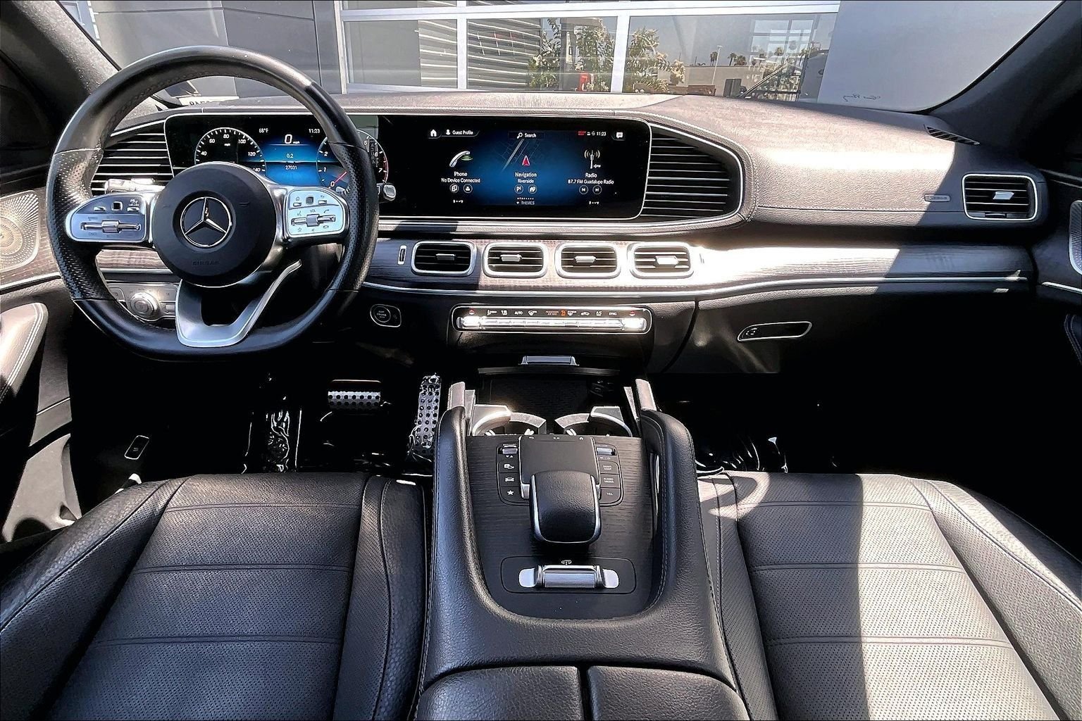 Used 2023  Mercedes-Benz GLS 450 image 15