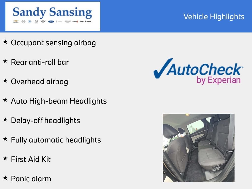 Used 2022 Black Hyundai SE image 7