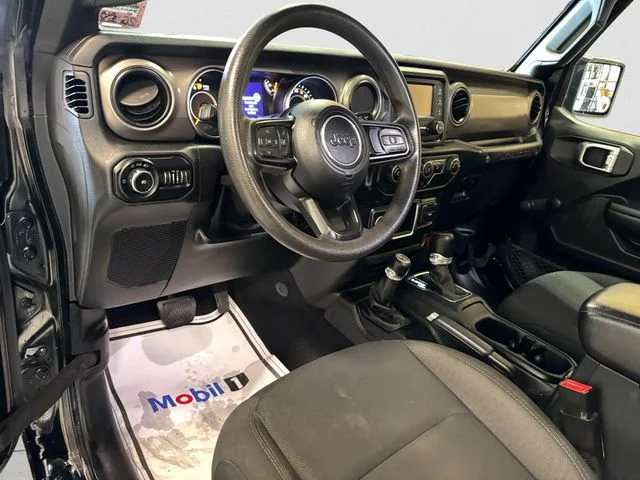 Used 2020 Black Jeep Sport image 11