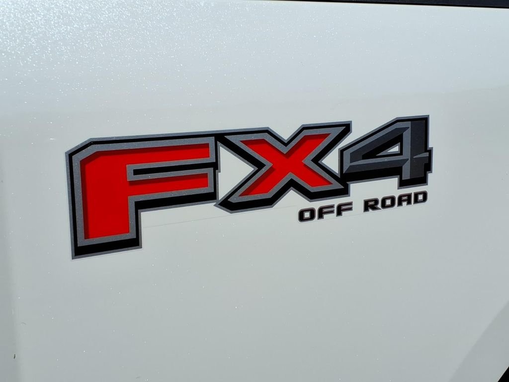 New 2026 Star White Metallic Tri-Coat Ford F-250® King Ranch® image 10