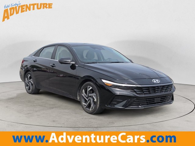Pre-Owned 2024 Hyundai Elantra Limited