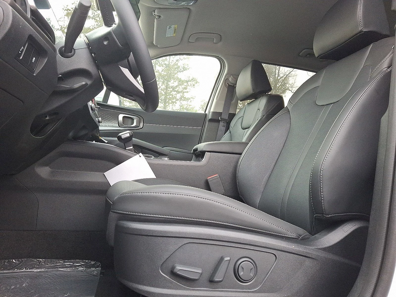 New 2026 Wolf Gray Kia S image 12