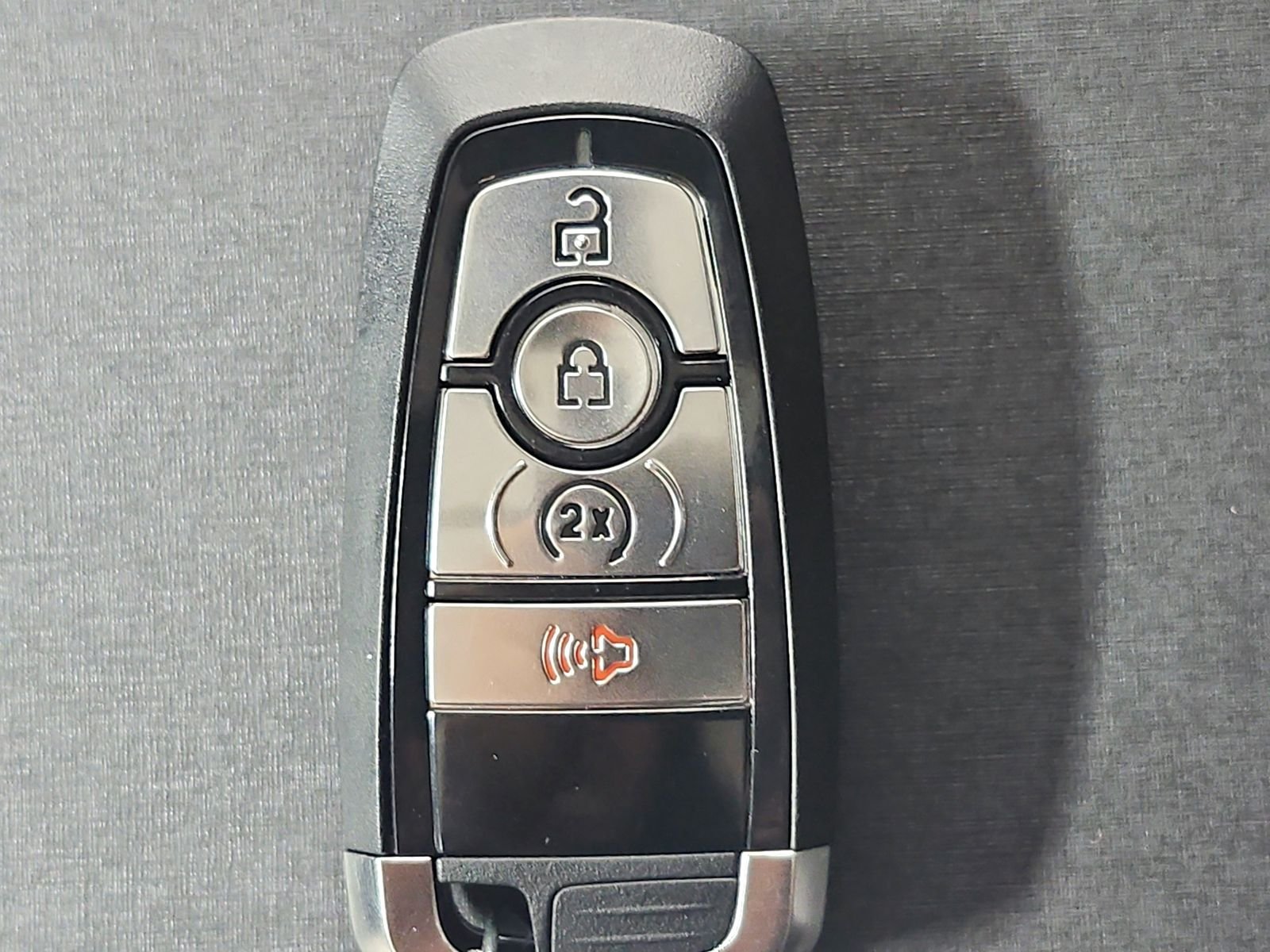 New 2026 Desert Sand Ford Badlands® image 36