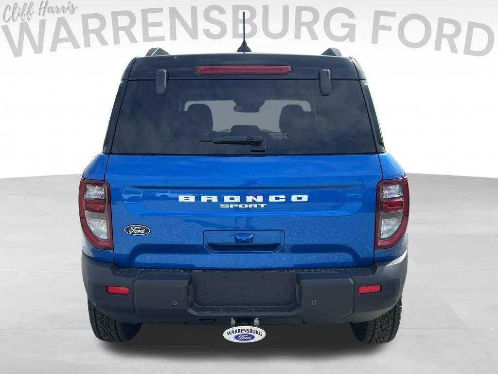New 2026 Velocity Blue Metallic Ford Badlands® image 6