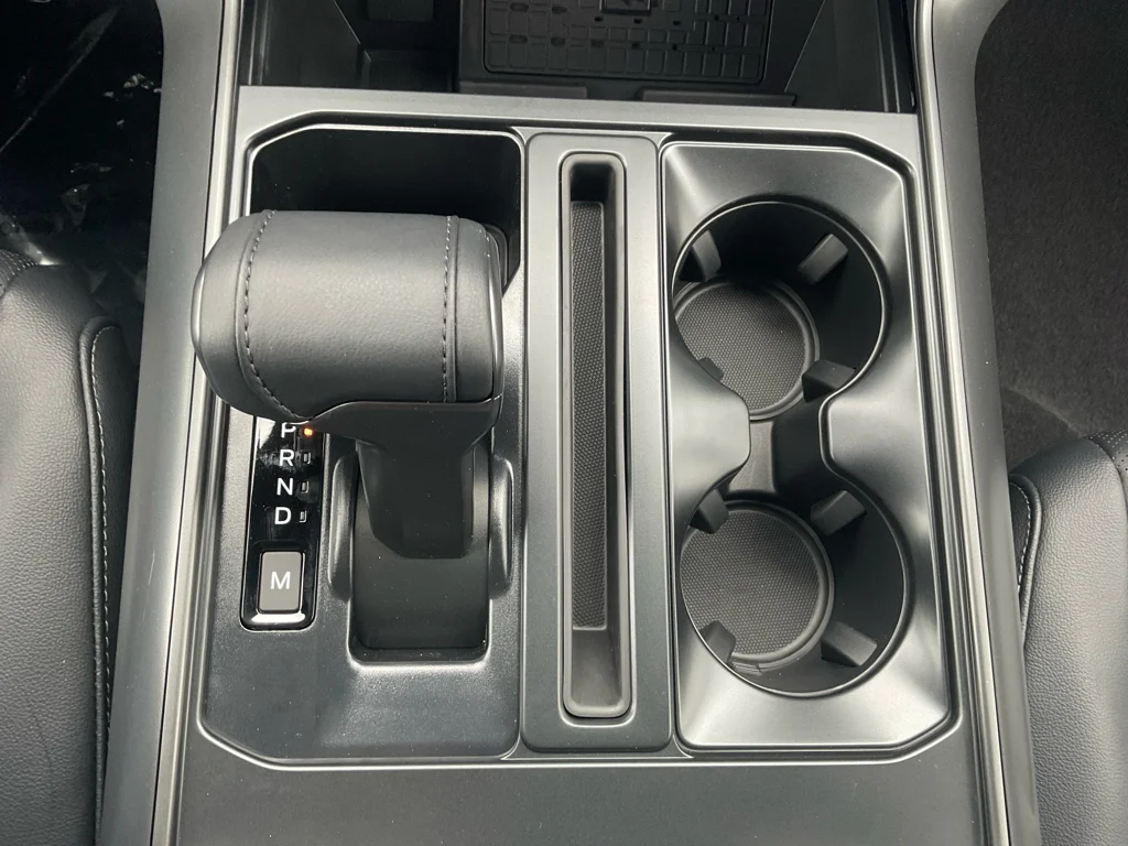 New 2026 Avalanche Ford Lariat® image 15