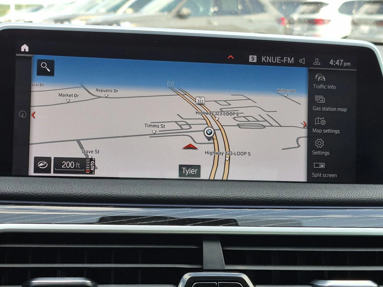 Used 2022 Black Sapphire Metallic BMW 740i image 32
