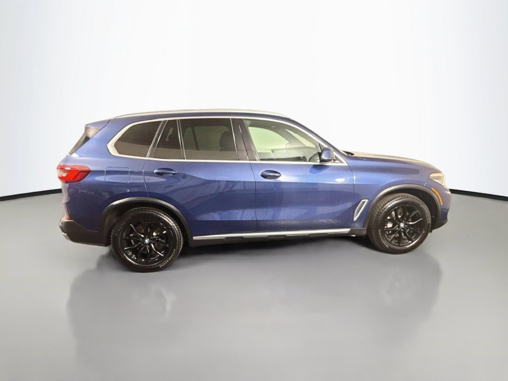 Used 2020 Phytonic Blue Metallic BMW sDrive40i image 8