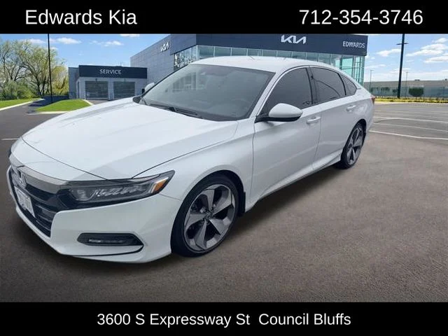 Used 2018 White Honda Sport image 1