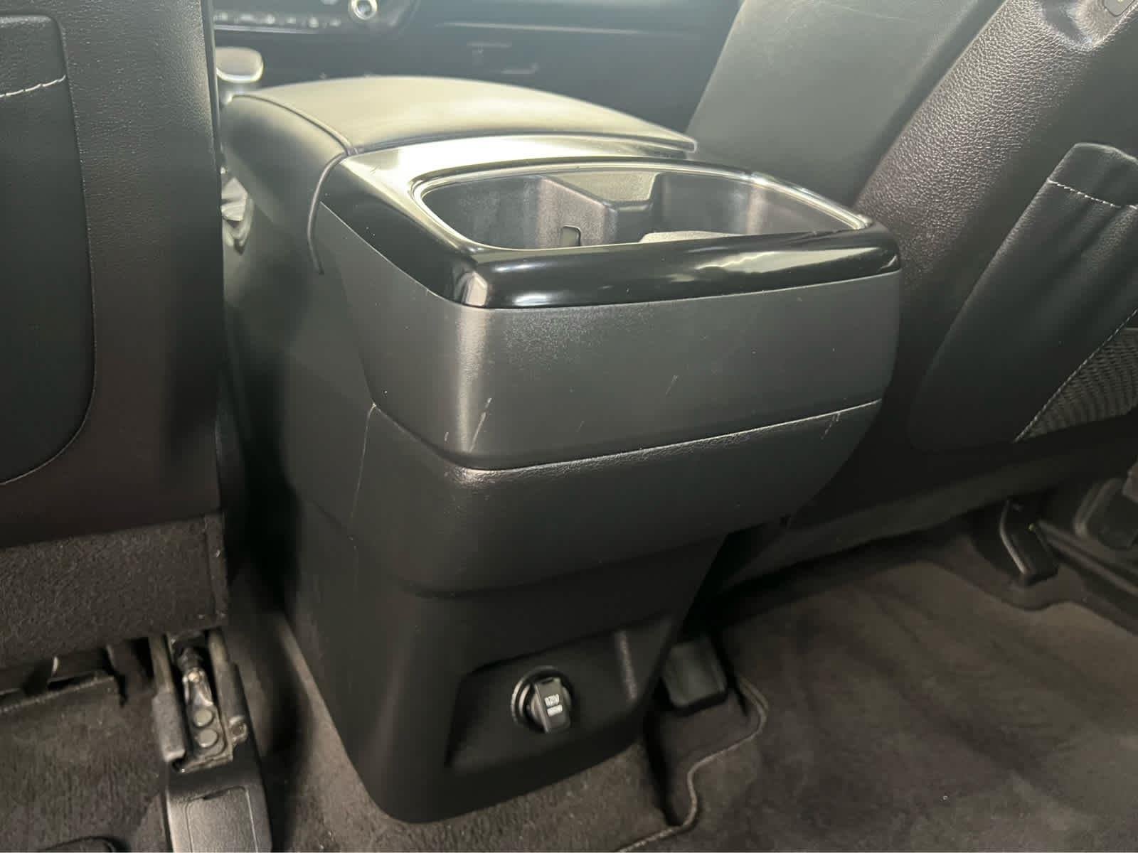 2025 Kia Telluride S - Photo 30