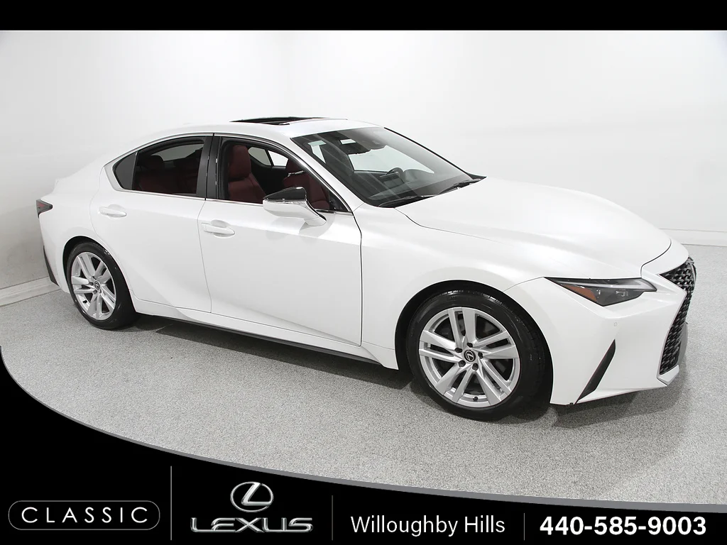 2023 Lexus IS 300