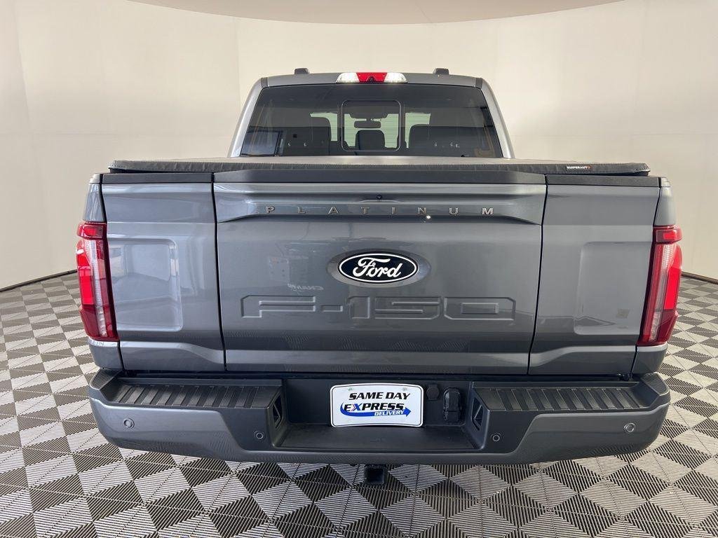 Used 2025 Gray Metallic Ford Platinum image 26
