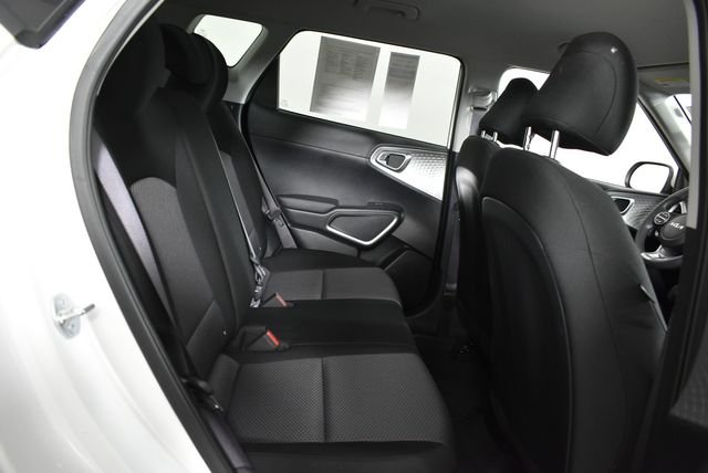 Used 2024 White Kia LX image 18