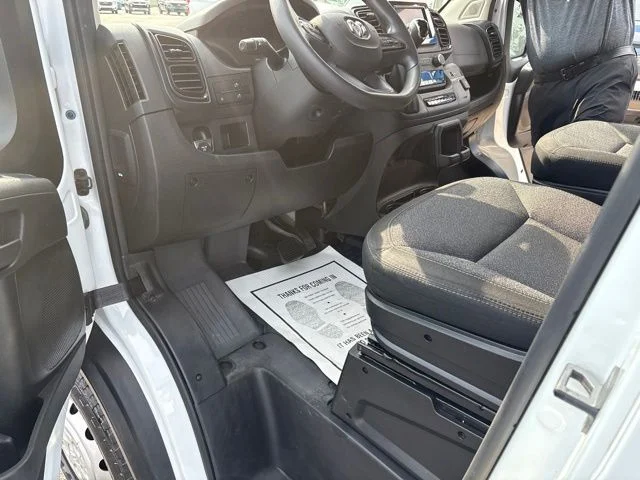Used 2023 White Ram Base image 20